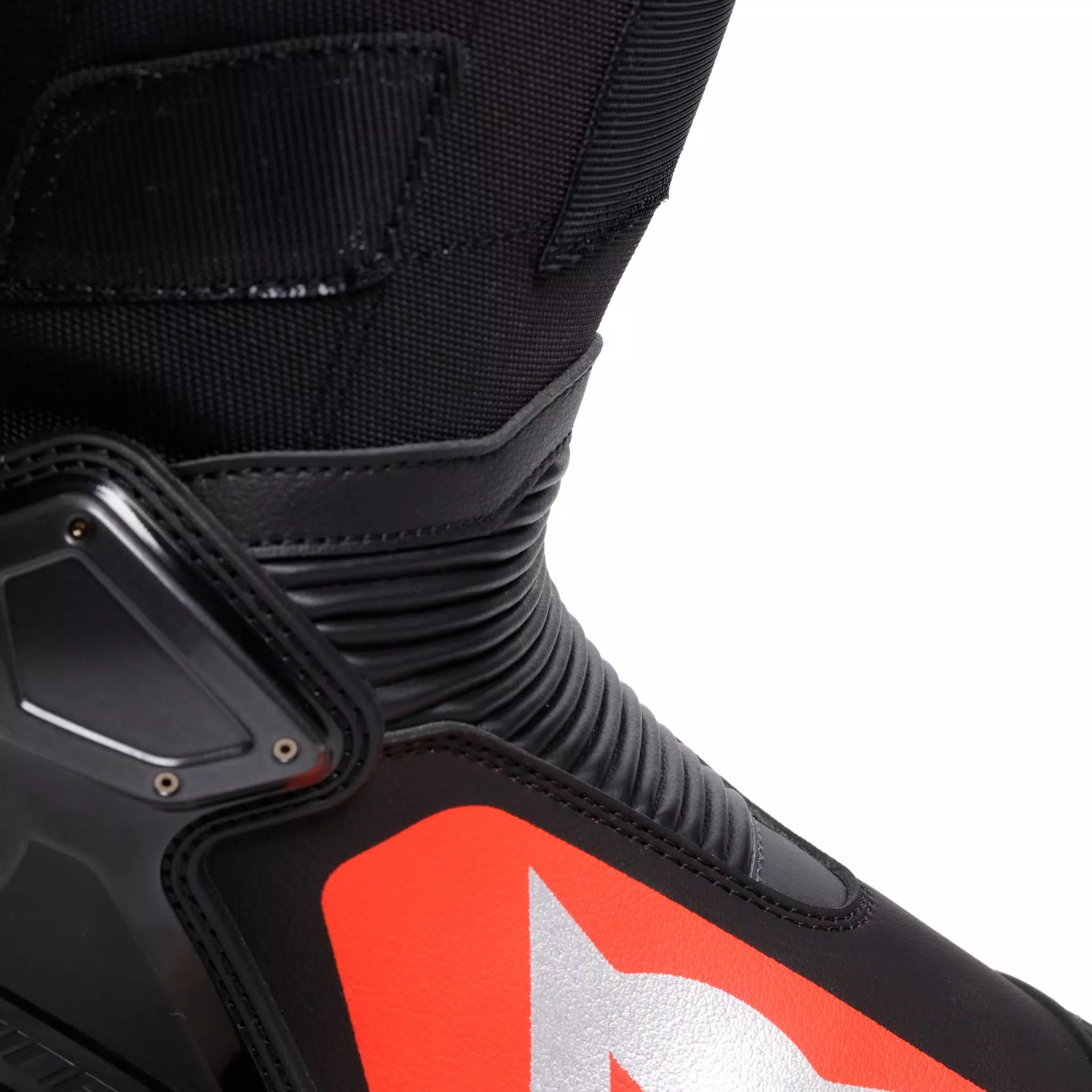 Botas de motociclismo Dainese Axial 2 Racing e Estrada | Homens | Preto/Vermelho | 20179000526280 