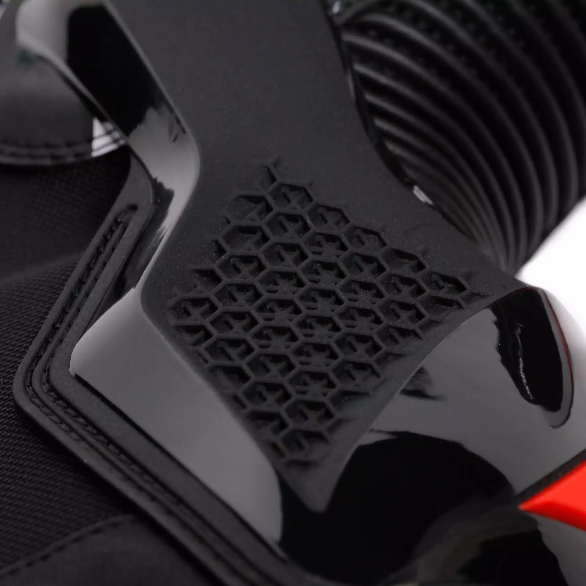 Botas de motociclismo Dainese Torque 4 Racing e Estrada | Mulheres | Preto/Branco | 2017900087N320 