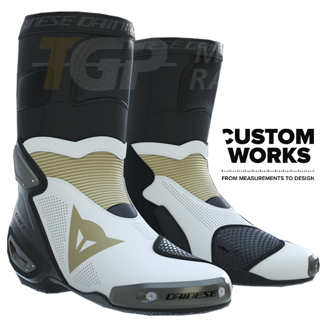Botas de Moto de Corrida e Rua Dainese Axial 2 Air | Homem | Pérola-branco / Magnésio | Custom Works 