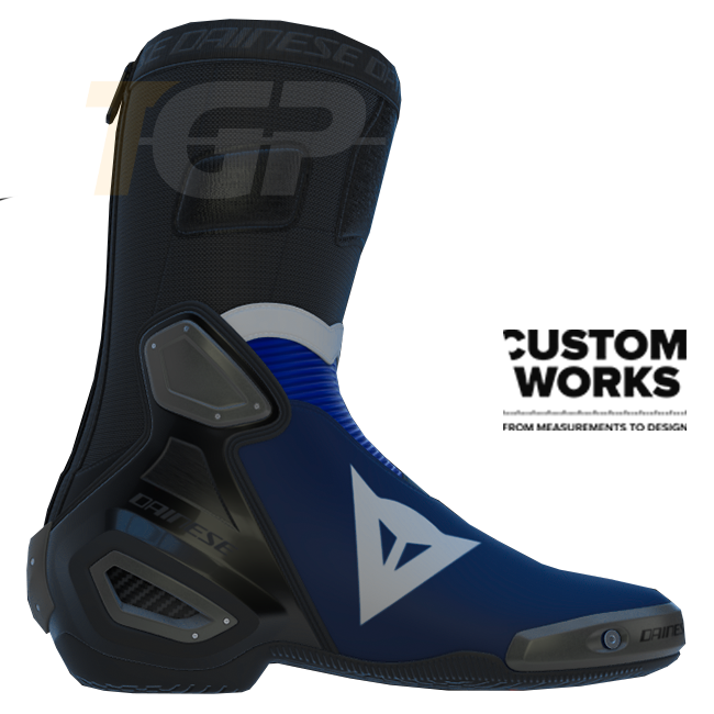 Dainese Axial 2 Racing e botas de motociclo de estrada Prima Pramac Yamaha MotoGP Replica | Homem | Roxo / Azul Yamaha / Branco | Custom Works 