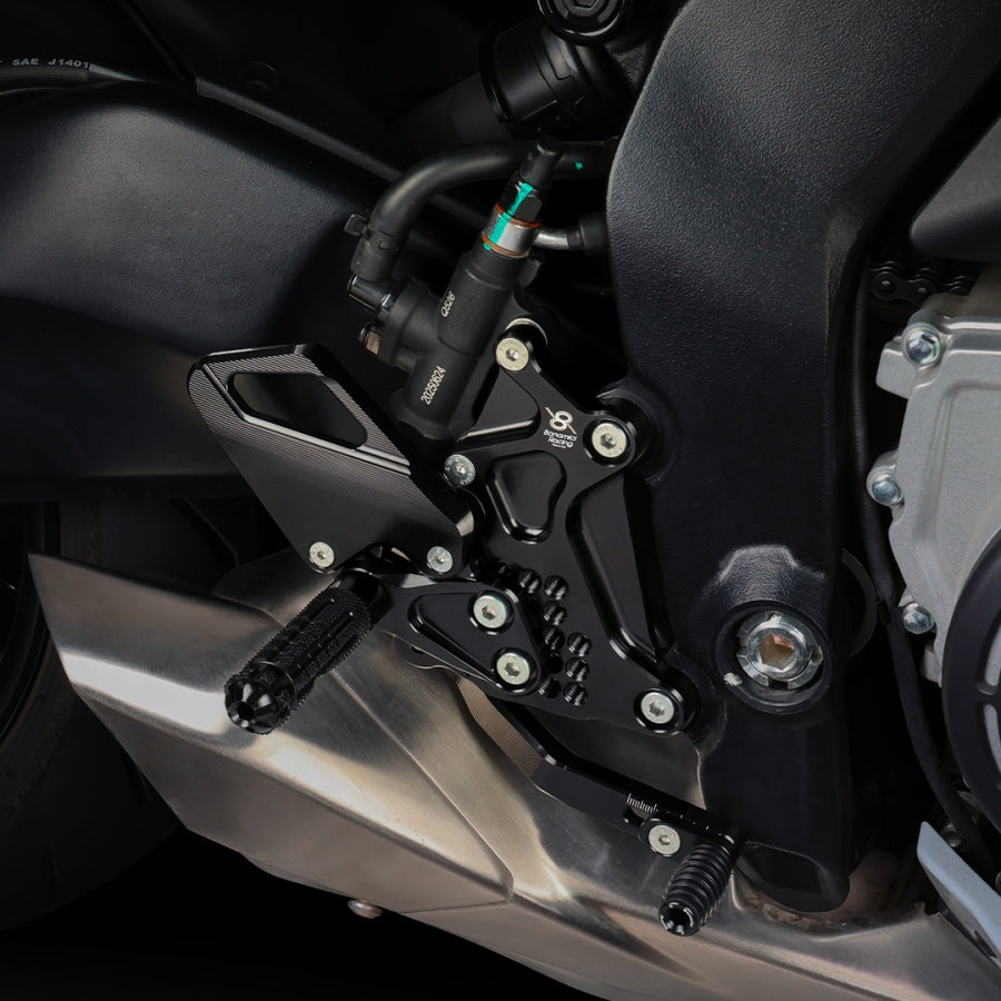 Bonamici Racing CF01 montiert an der CFMOTO 675 SR-R