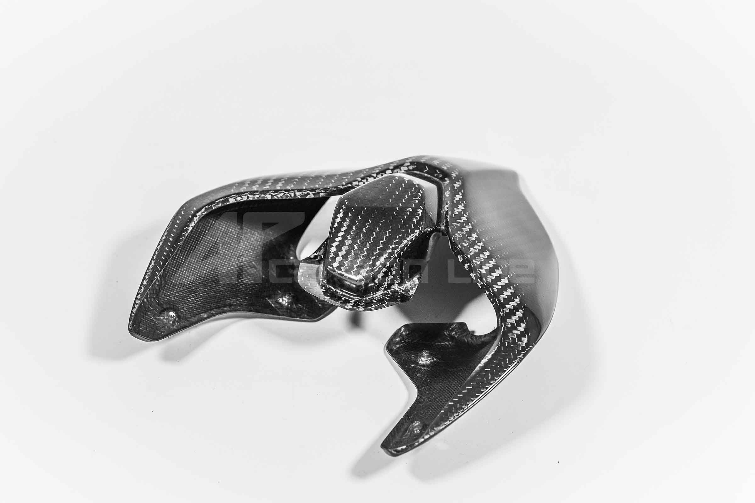 Carenagem traseira em carbono 400g AP Carbon Line Ducati Panigale V4/S/R (18-24) 