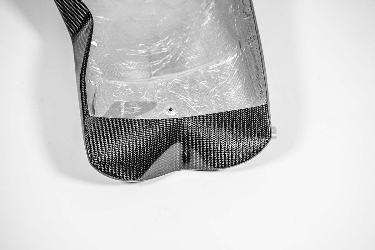 Spoiler de bug 200g AP Carbon Line Aprilia RSV4/RR/1100 Factory (21-26) 