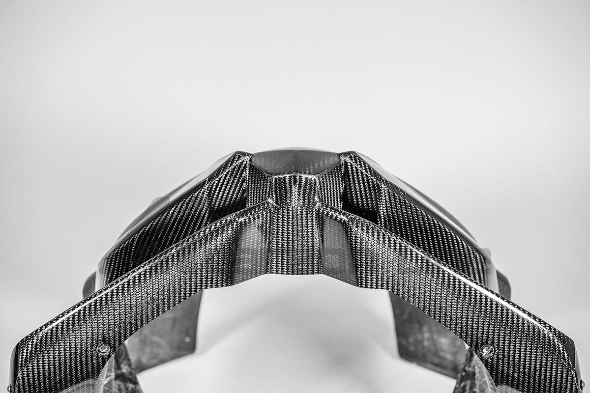 Máscara frontal 200g AP Carbon Line Aprilia RSV4/RR/1100 Factory (21-26) 
