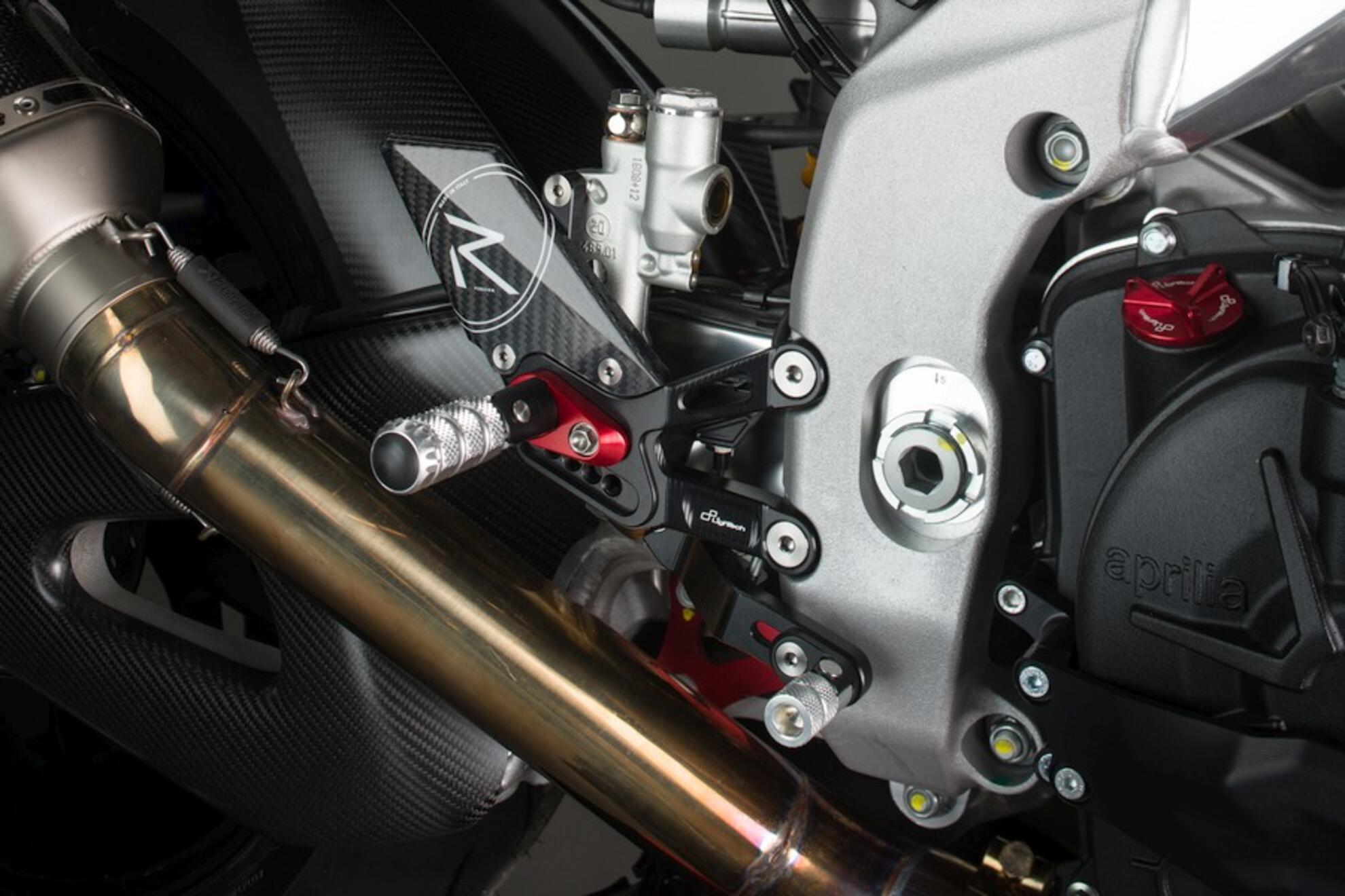 Sistema de suspensão R LighTech Aprilia RSV4/RF/RR/1100 Factory (17-26) FTRAP005R 
