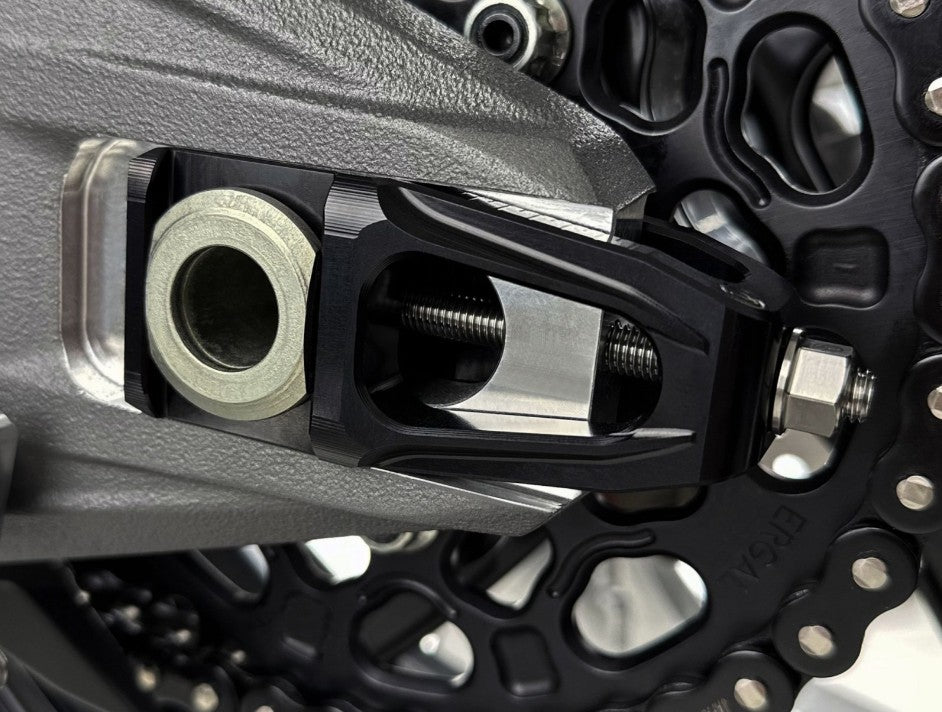 Kit de tensionador de corrente com suporte para pinça de travão e Brembo P2-30 69.5 mm XA6H530 Motocorse Ducati Panigale V4/S (2025) 