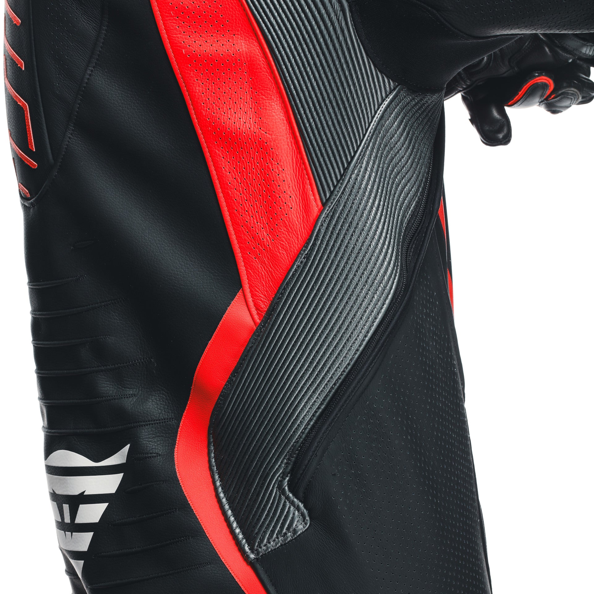 Dainese Audax D-ZIP fato de couro integral – fato de corrida perfurado | Homens | Preto/Vermelho 