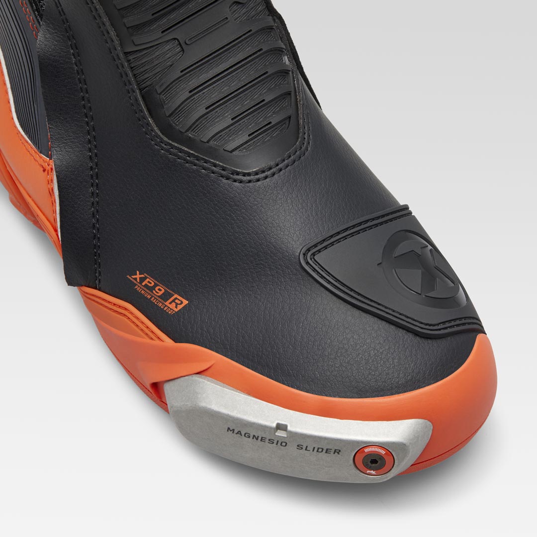 Botas de corrida e estrada XPD XP9-R | Masculino | Laranja/Preto 