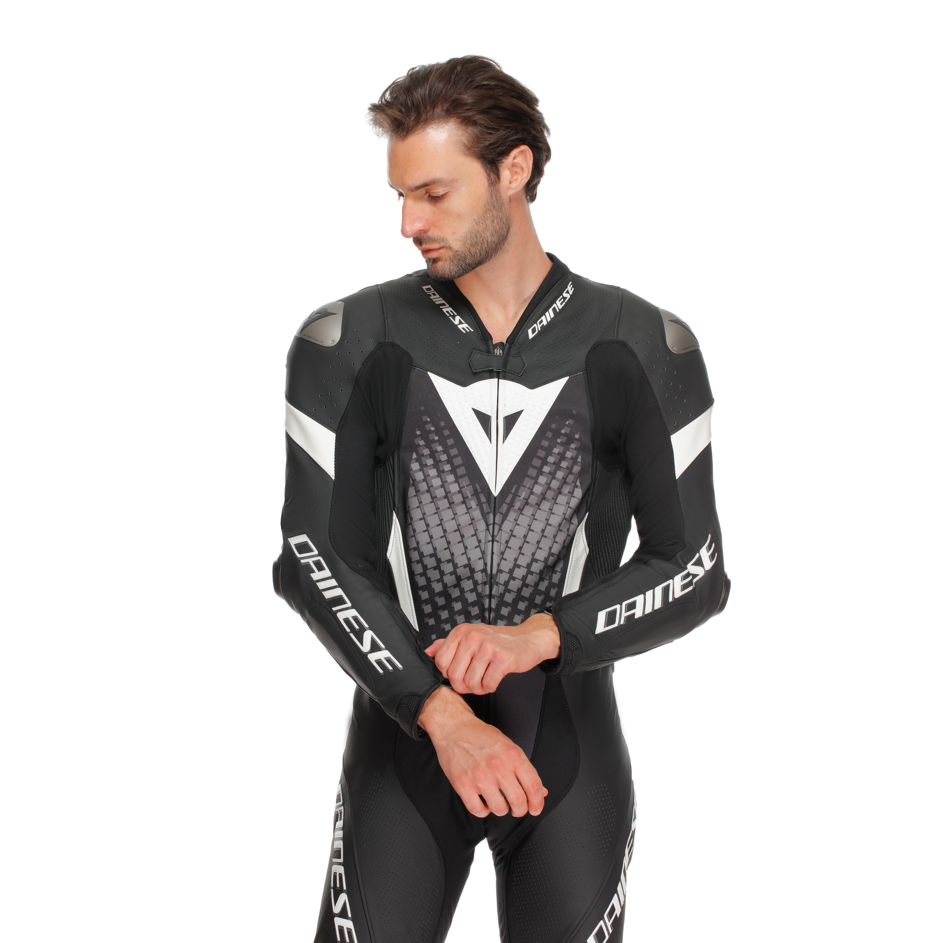 Dainese Laguna Seca 6 Macacão de Couro Inteiro – Macacão de Corrida Perfurado | Homens | Preto/Branco 