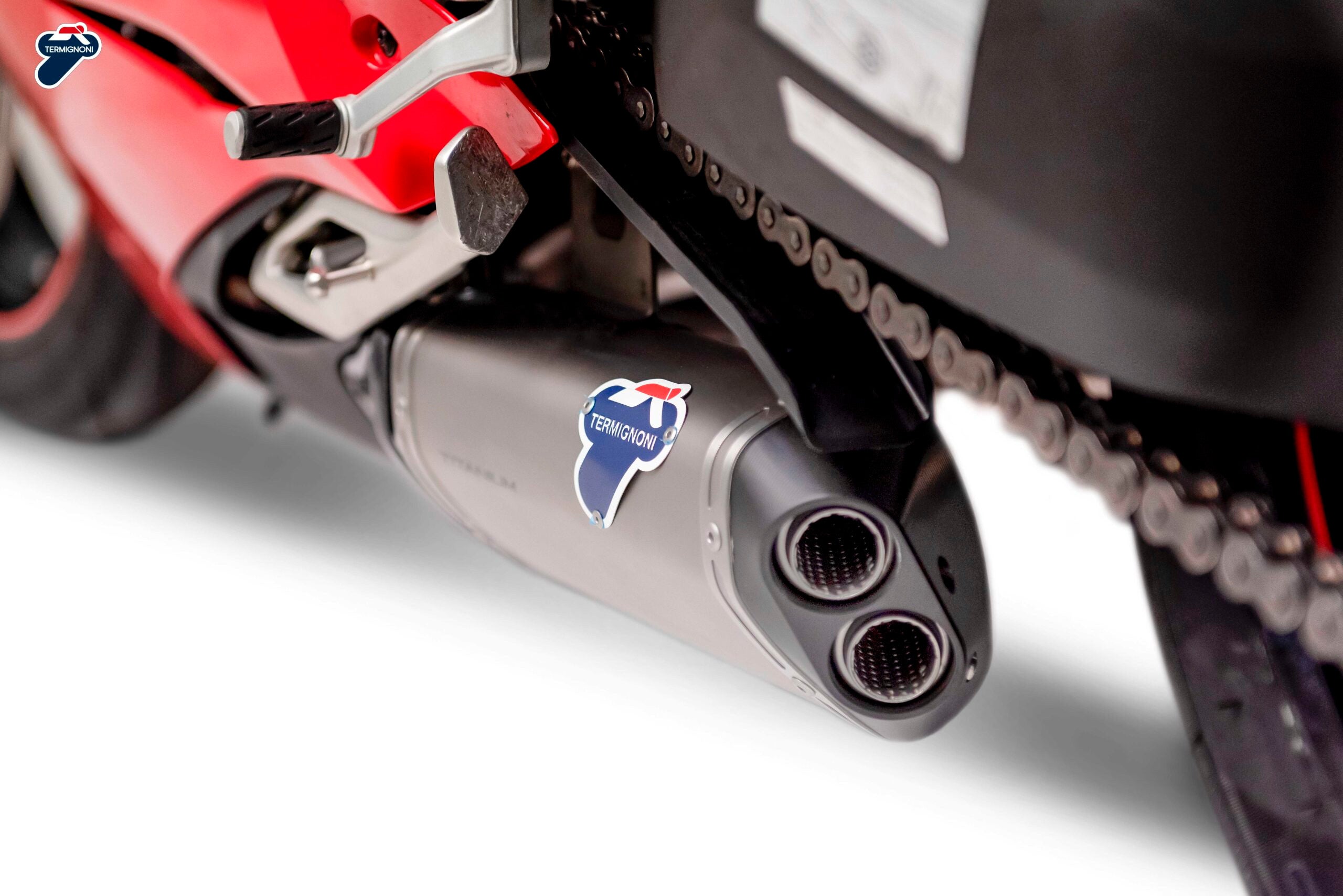 Kit Slip-On Termignoni para Ducati Panigale V4/S/R (18-24) D18409400ITA 