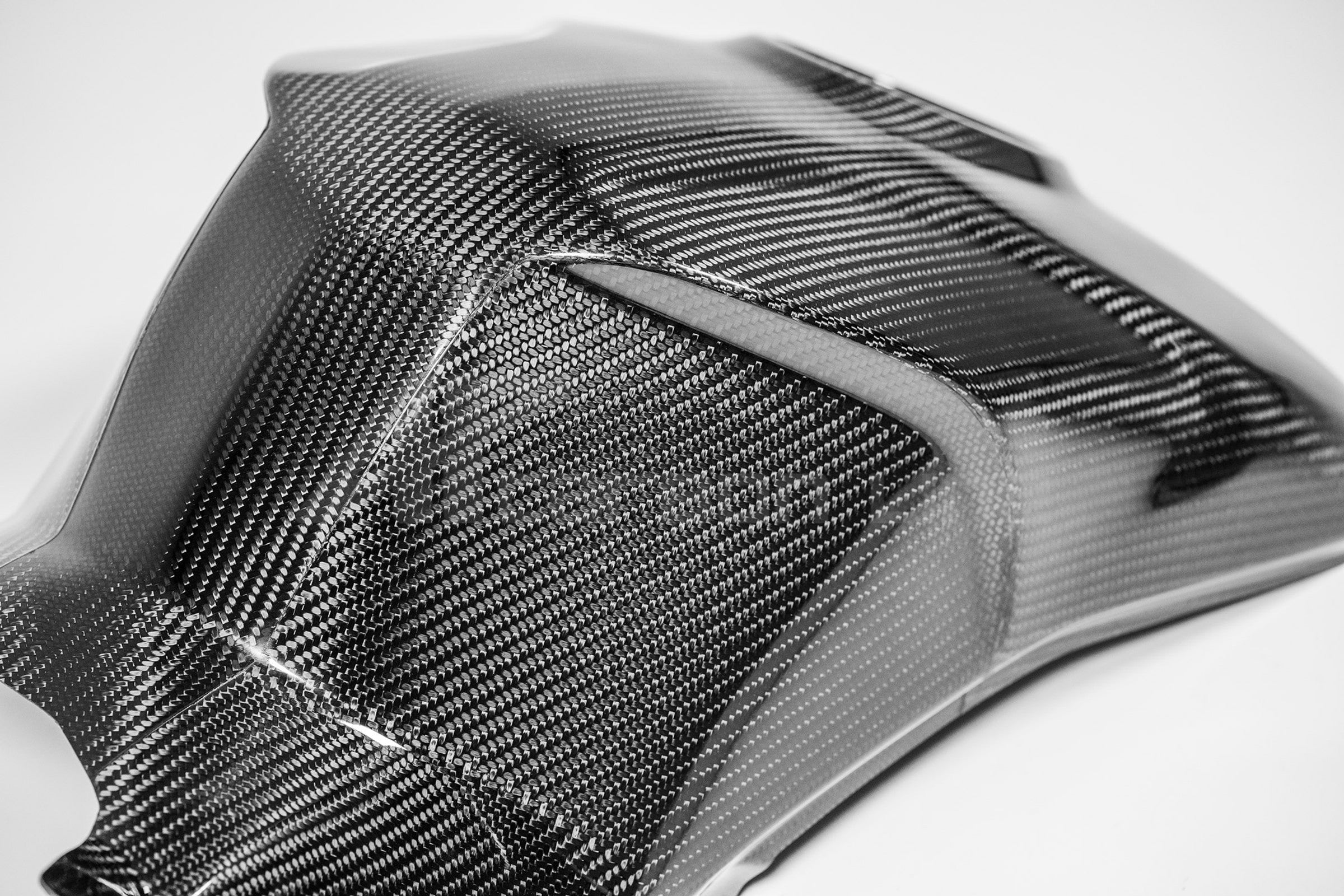 Tampa do tanque SBK 200g AP Carbon Line Ducati Panigale V4/S/R (22-24) 