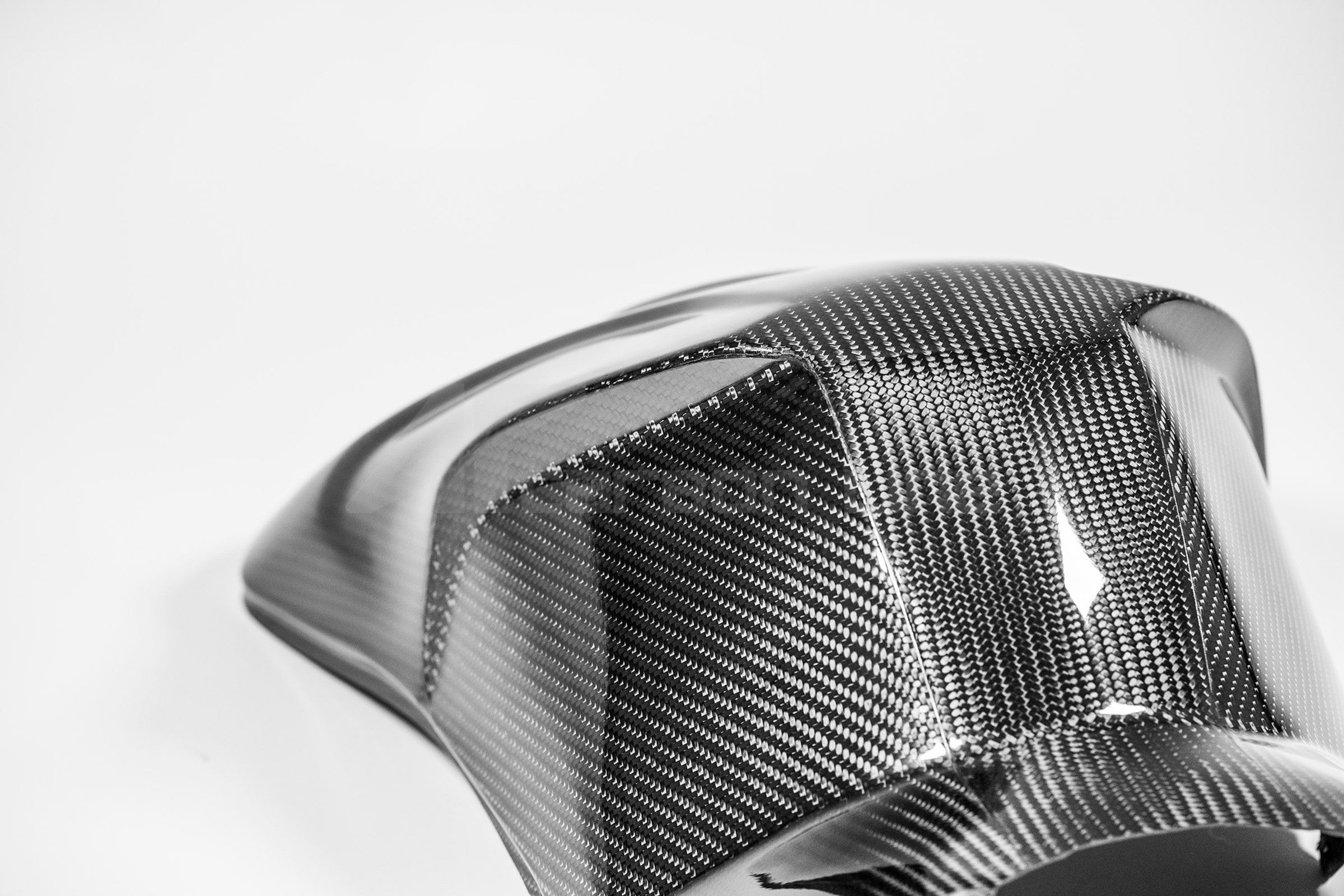 Tampa do tanque SBK 200g AP Carbon Line Ducati Panigale V4/S/R (22-24) 