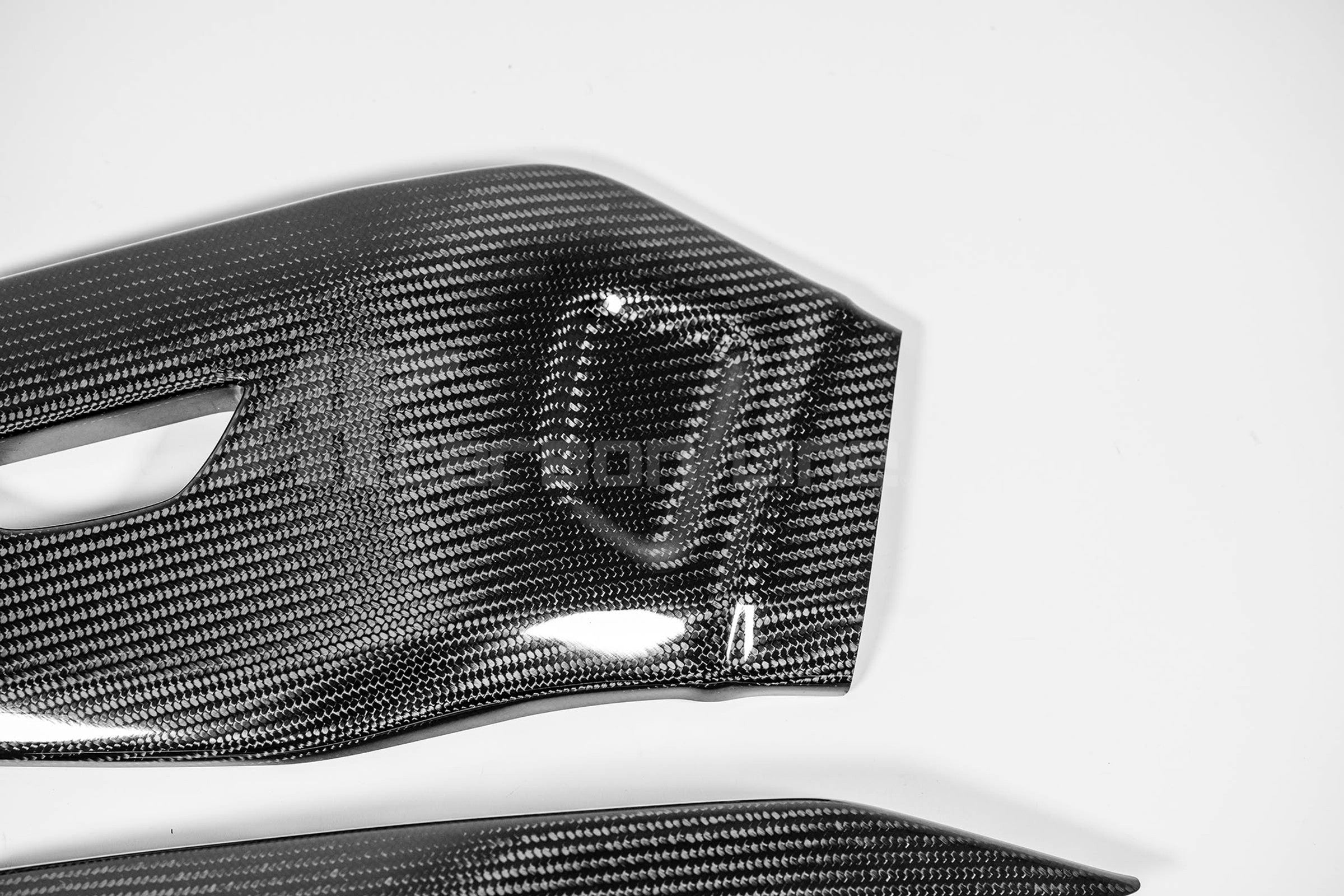 Cobrimentos de braço oscilante 200g AP Carbon Line Yamaha YZF-R1/M RN32, RN49 e RN65 (15-25) 