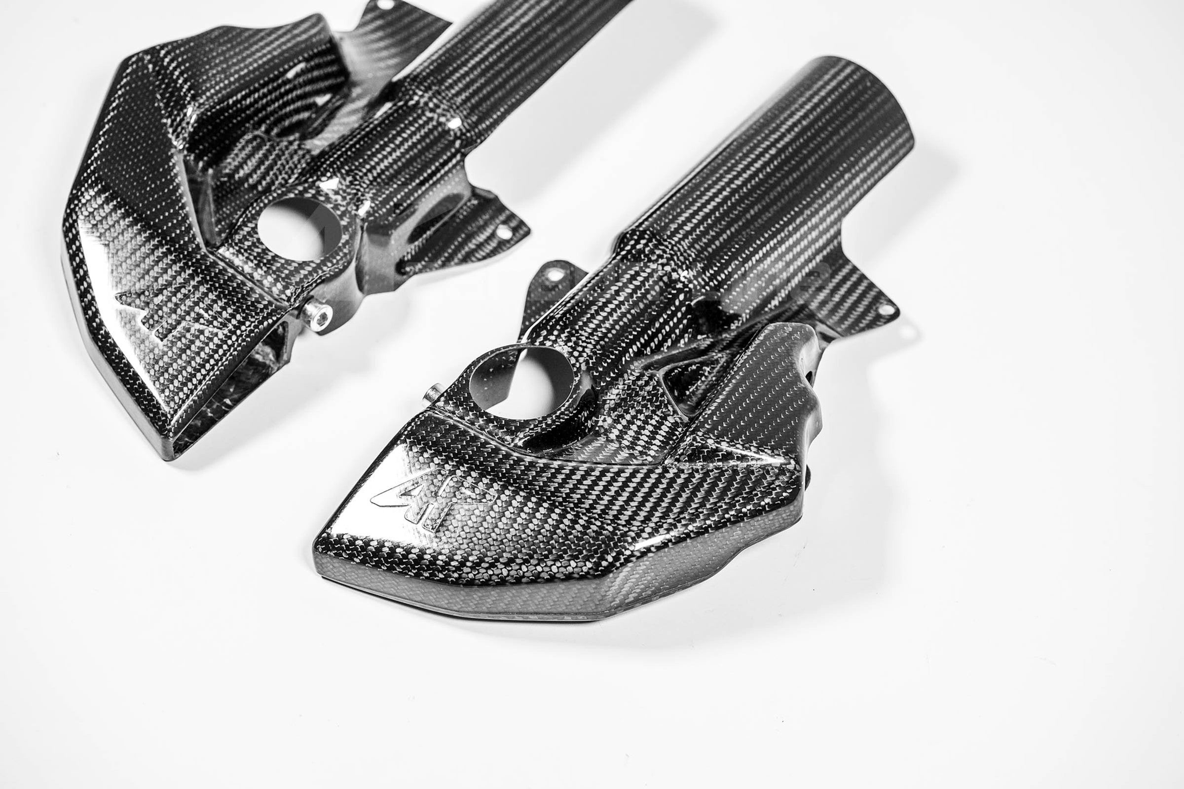 Refrigeração de pinças de travão 200g AP Carbon Line Yamaha YZF-R1 RN65 (20-25) 