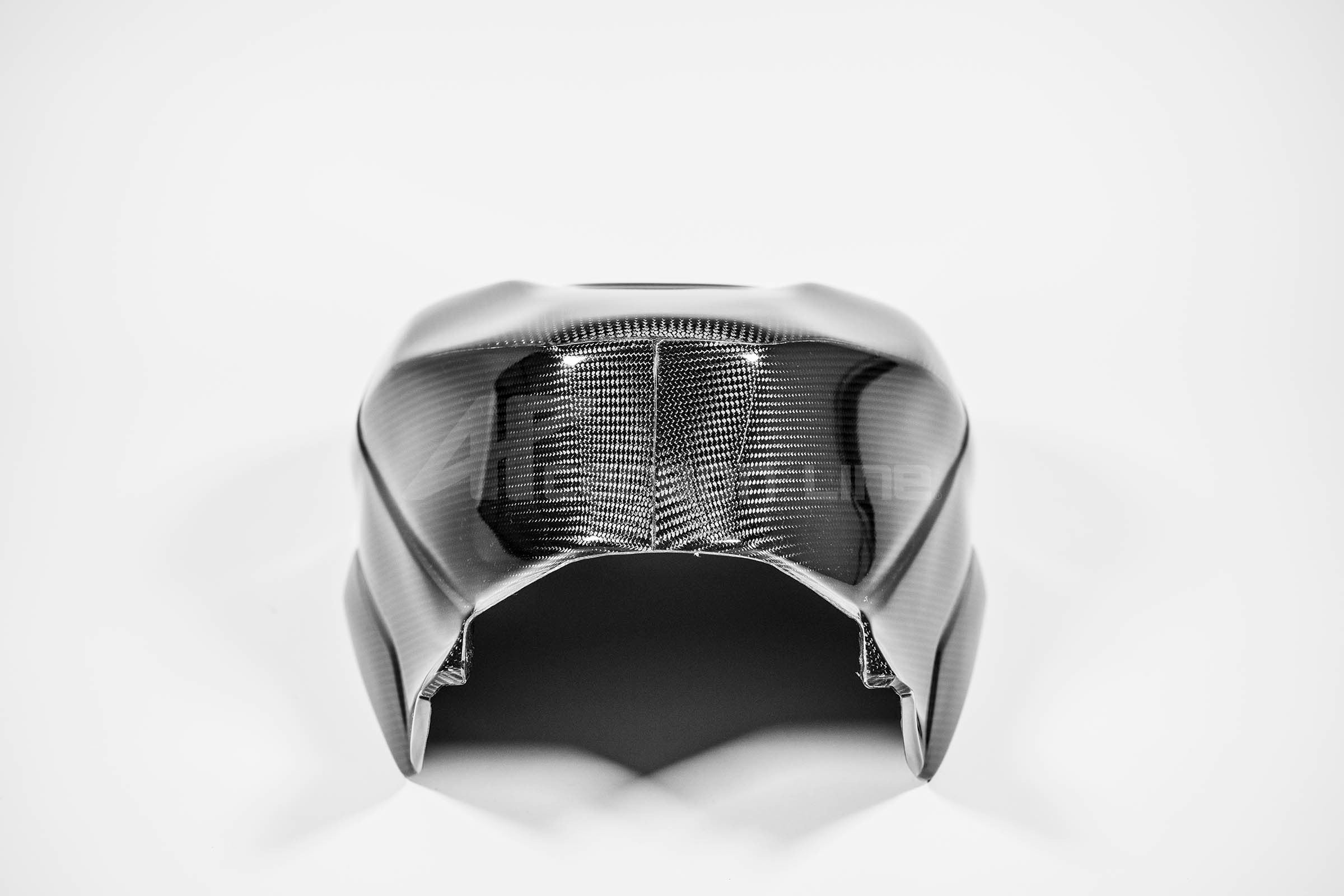 SBK Tampa de tanque 200g AP Carbon Line Honda CBR 1000 RR-R SC82 (20-23) 