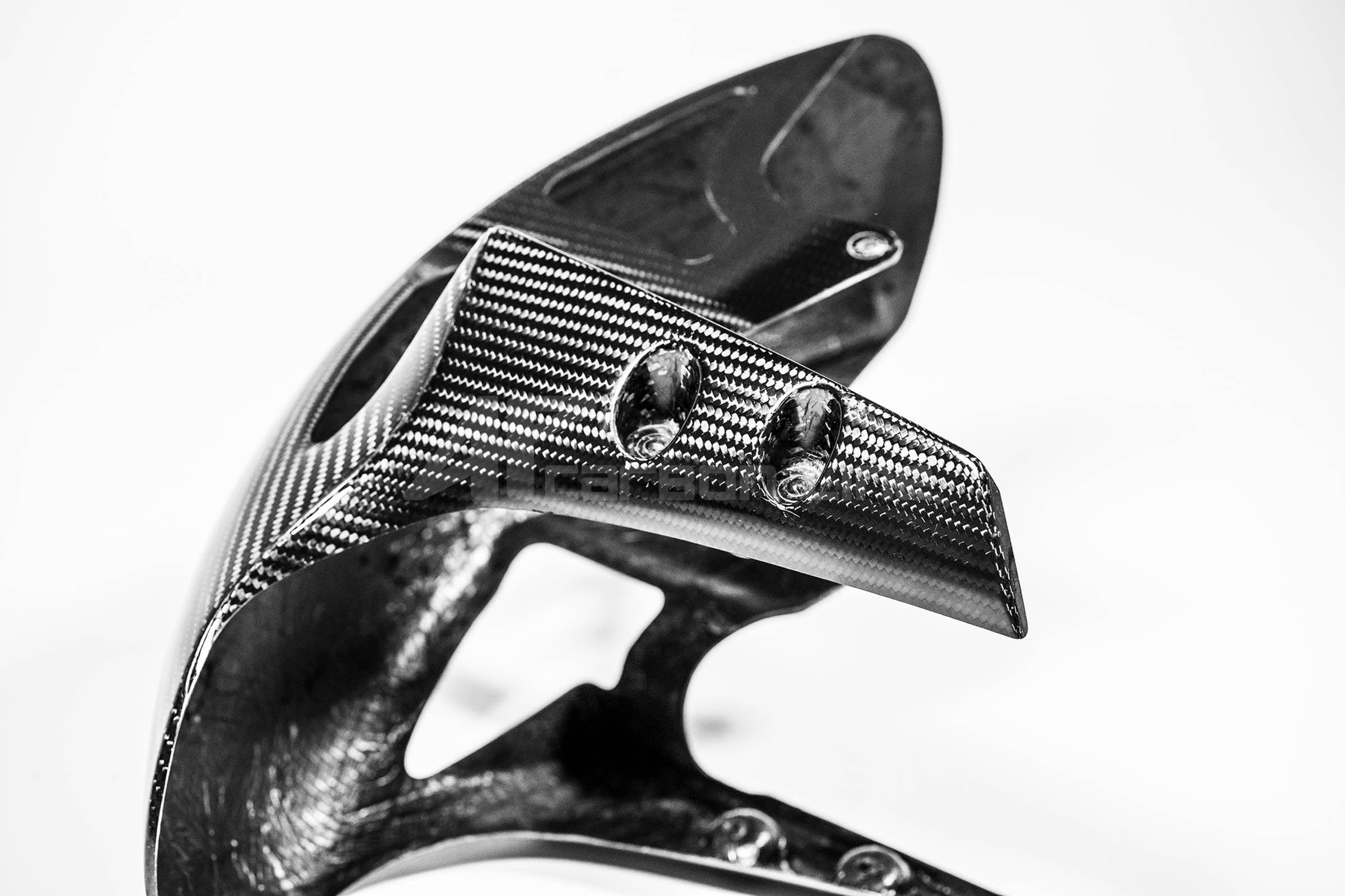 Guardanapo dianteiro 200g AP Carbon Line Yamaha YZF-R1/M RN32, RN49 e RN65 (15-25) 