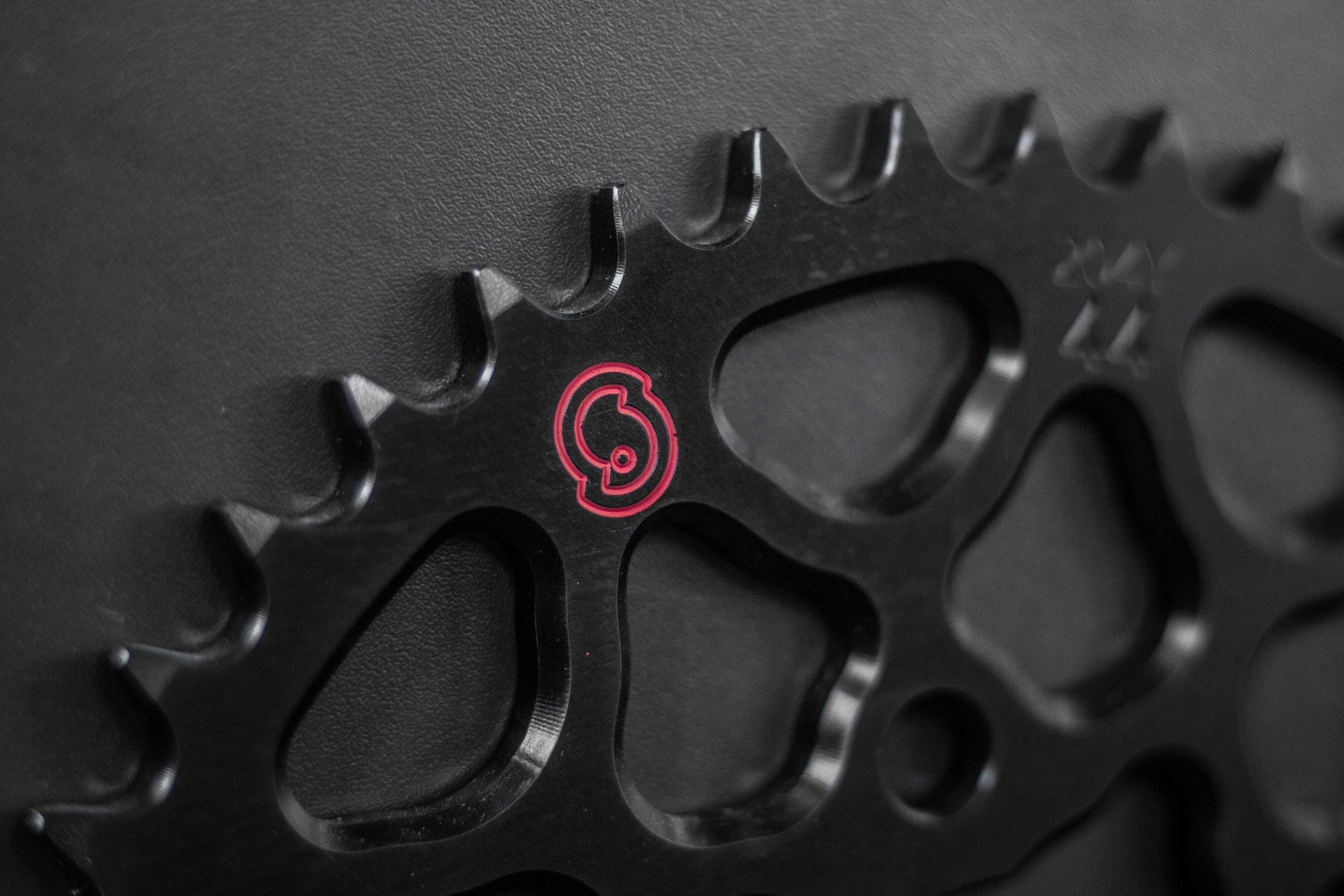 Sitta GP Roda de corrente de alumínio BMW HP Roda Schmiederad HP4 e HP4 Race (204Y-HR20GP) – 37-47 dentes, 520 divisão 