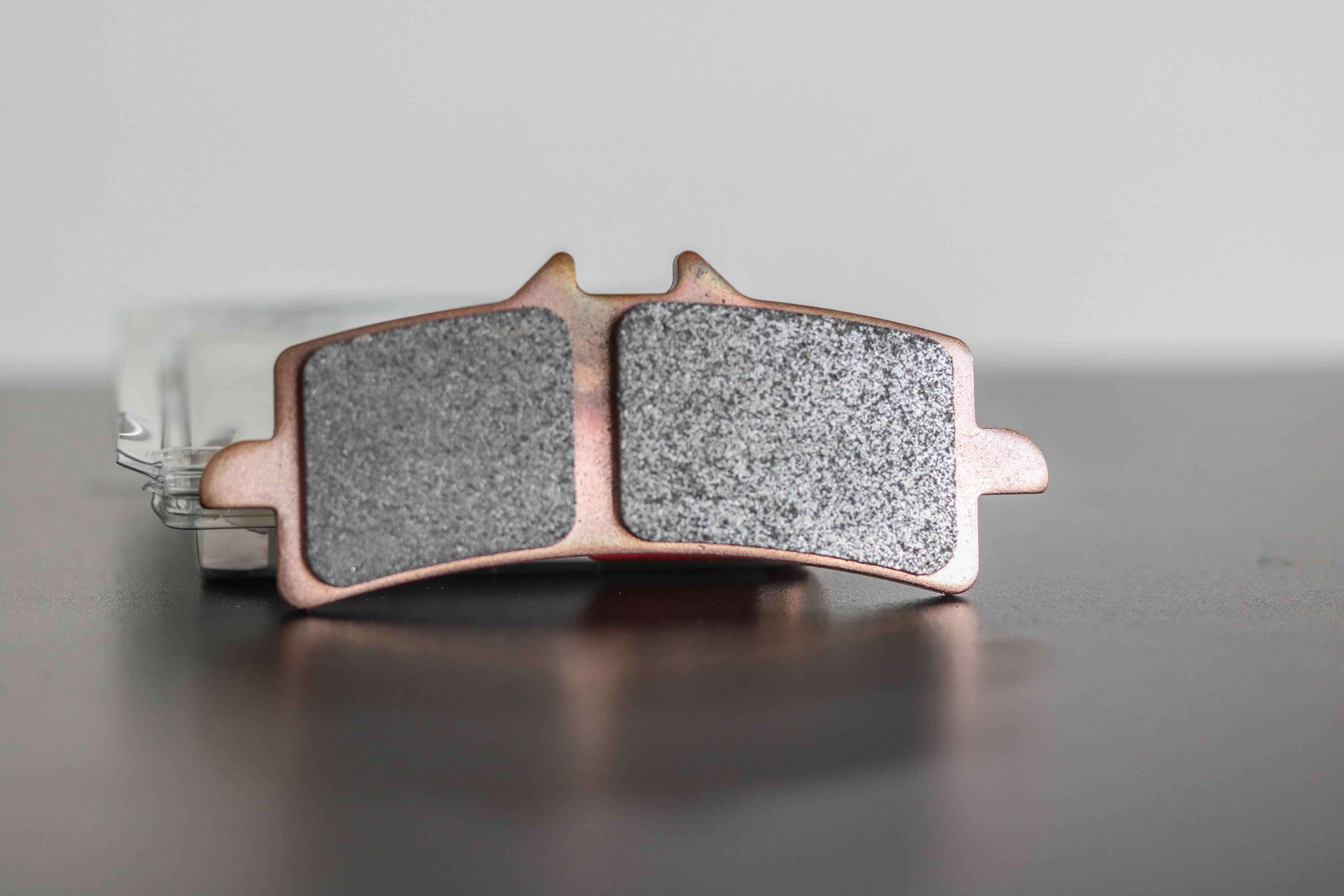 Brembo Z04 Racing-Pastilhas de Travão Kawasaki ZX-10 R/RR (16-20) 107A48639 