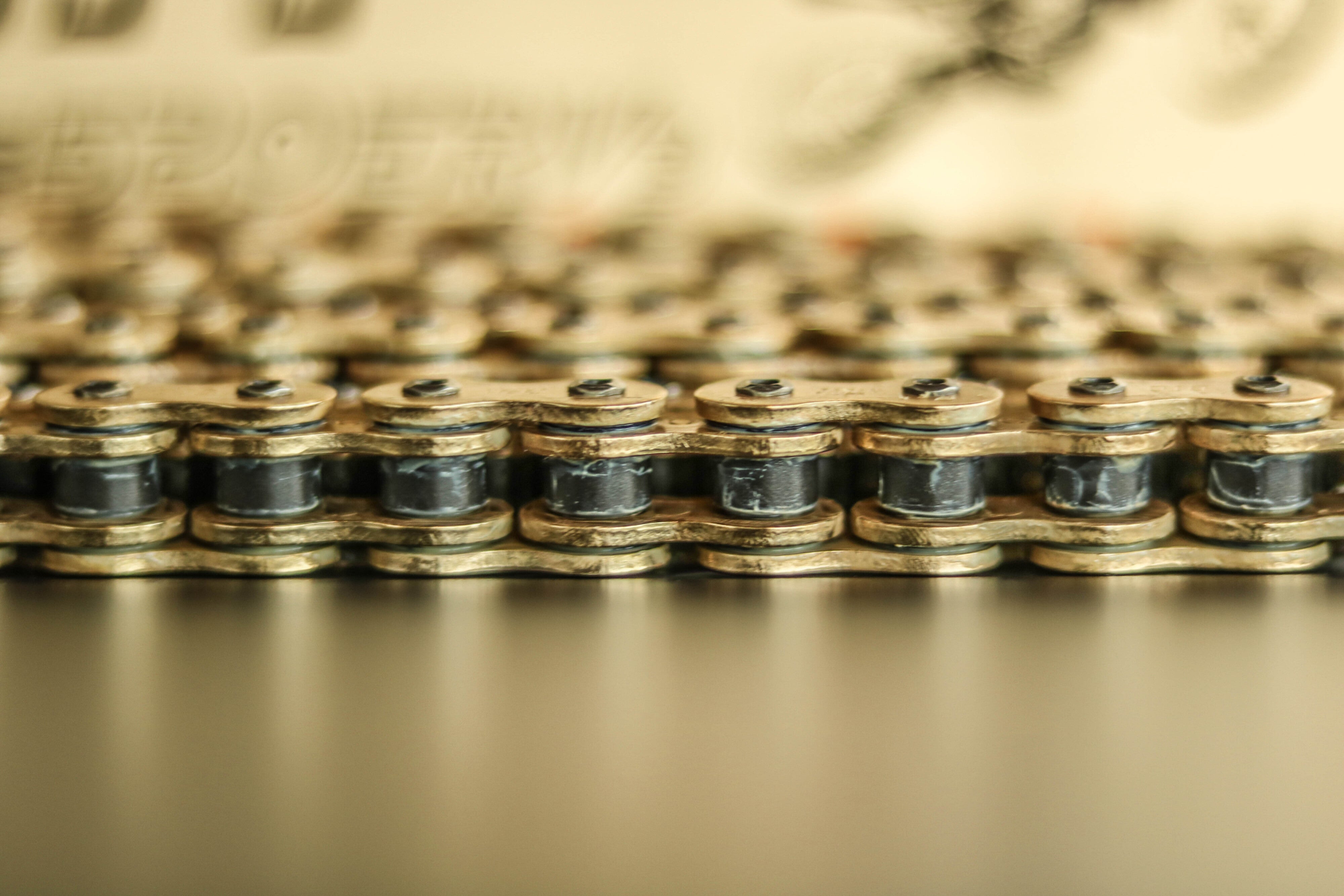 Corrente D.I.D 520ERV7 X-Ring 520 G&G aberta com fecho de rebite – 100 a 130 elos 