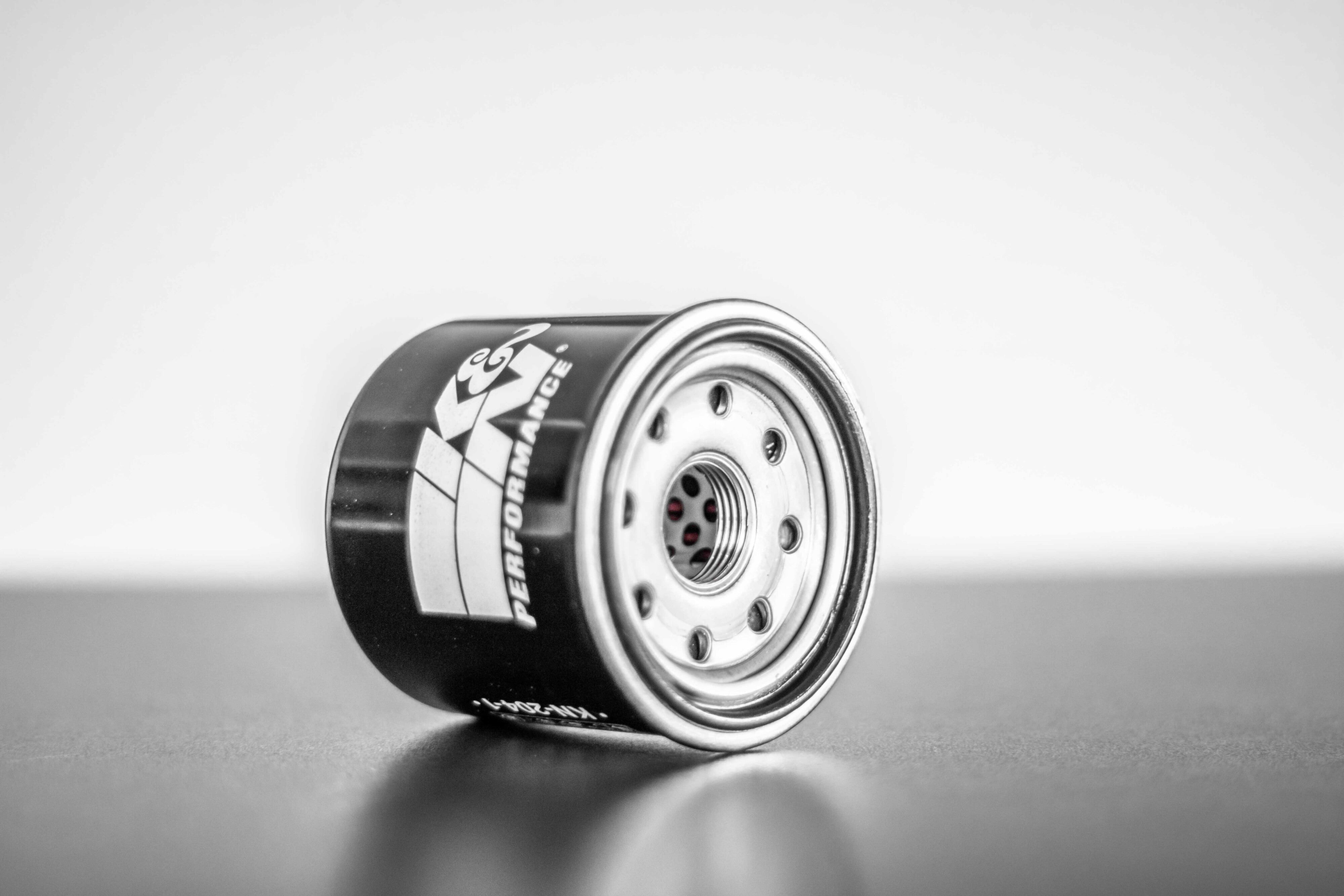 Filtro de óleo K&N Racing BMW S1000RR K46 e K67 (09-26) KN-160 