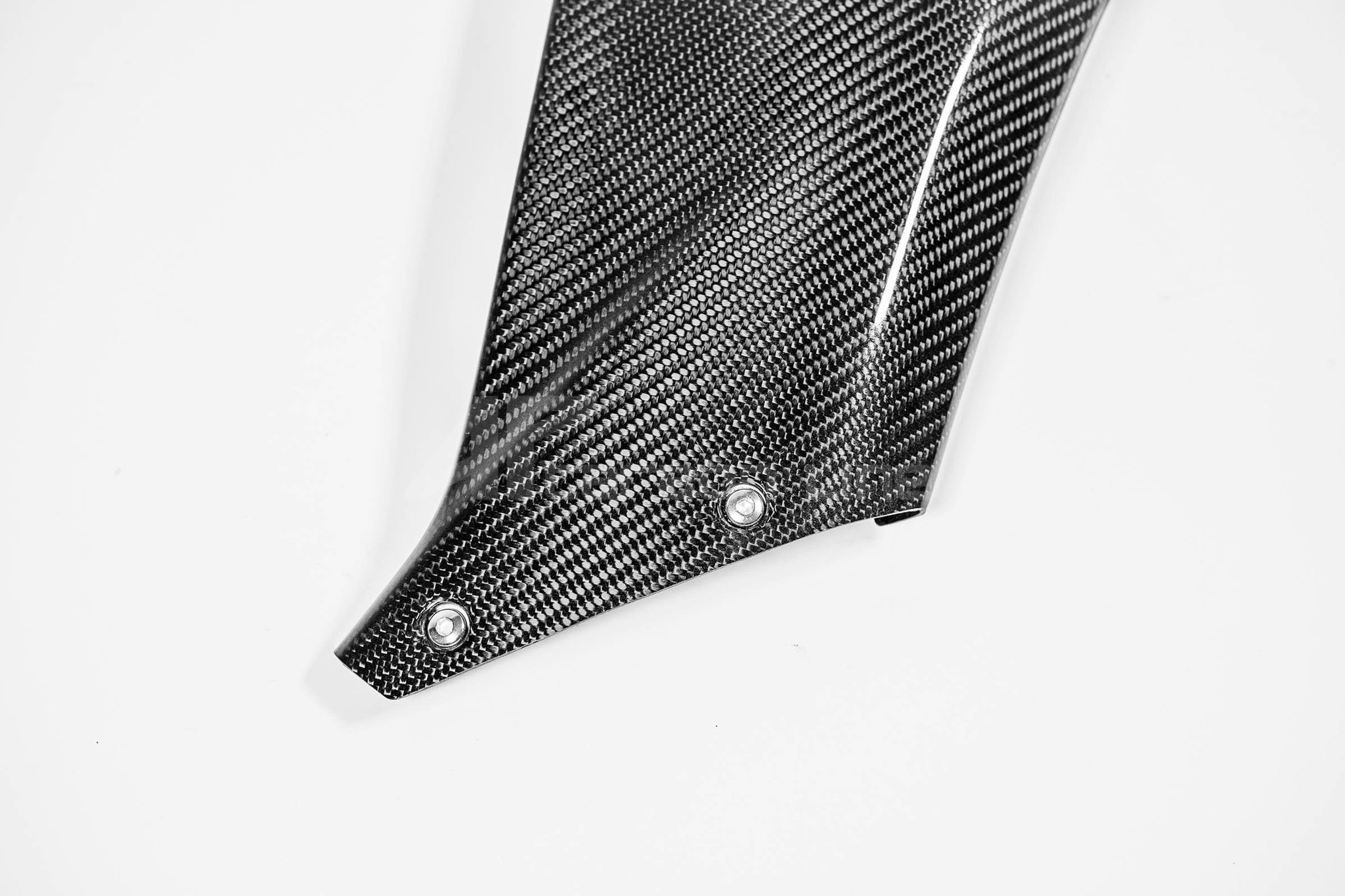Painel lateral direito 200g AP Carbon Line Yamaha YZF-R1/M RN65 (20-25) 