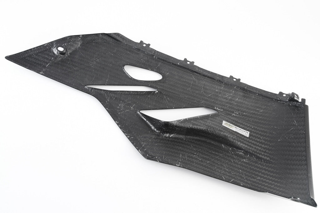 Parte lateral inferior esquerda em Carbono Fullsix Ducati Panigale 1199/R/S (12-17) 